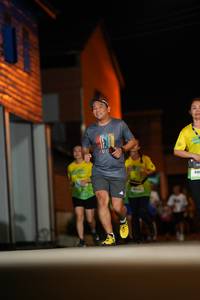 BIB: 106
                            <button type="button" onclick="openModal(21743546)" class="btn btn-primary btn-sm float-right btn-popup" data-toggle="modal" data-target=".modal-high-quality">
                        <i class="fas fa-shopping-cart"></i> Add to Cart
                    </button>
                                            <button type="button" onclick="isThisMe(21743546, true)" class="btn btn-success btn-sm float-right btn-popup btn-isme hidden" data-toggle="tooltip" data-placement="bottom" title="นี่คือรูปของคุณใช่ไหม คลิกที่นี่เพื่อเอาเข้าอัลบั้ม">
                        <i class="fas fa-plus"></i> Add to album
                    </button>
                    <button type="button" onclick="isThisMe(21743546, false)" class="btn btn-warning btn-sm float-right btn-popup btn-isnotme hidden">
                        <i class="fas fa-ban"></i> Remove from album
                    </button>